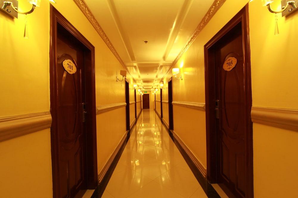 Clark Imperial Hotel Angeles Zewnętrze zdjęcie