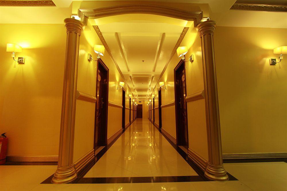 Clark Imperial Hotel Angeles Zewnętrze zdjęcie